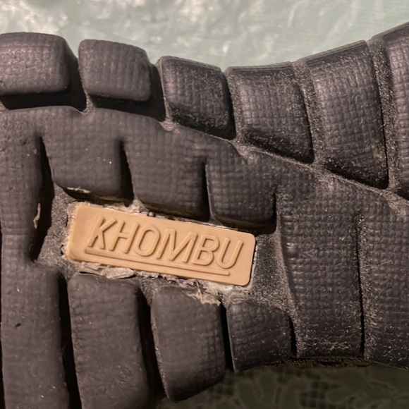 KHOMBU Womens Sneakers Very Light Weight And Comfy Sz 8 - Picture 8 of 9